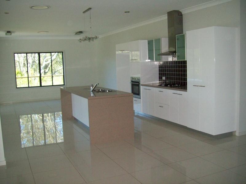 24 Raven Court, Karalee QLD 4306