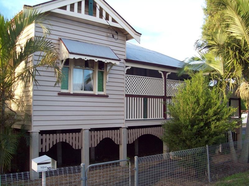 30 The Terrace, North Ipswich QLD 4305