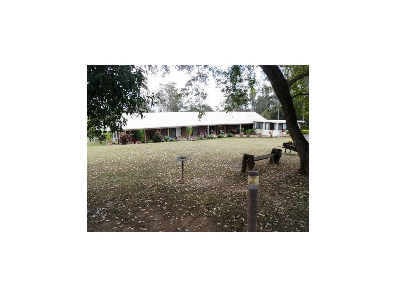 76 Poplar Street, Walloon QLD 4306