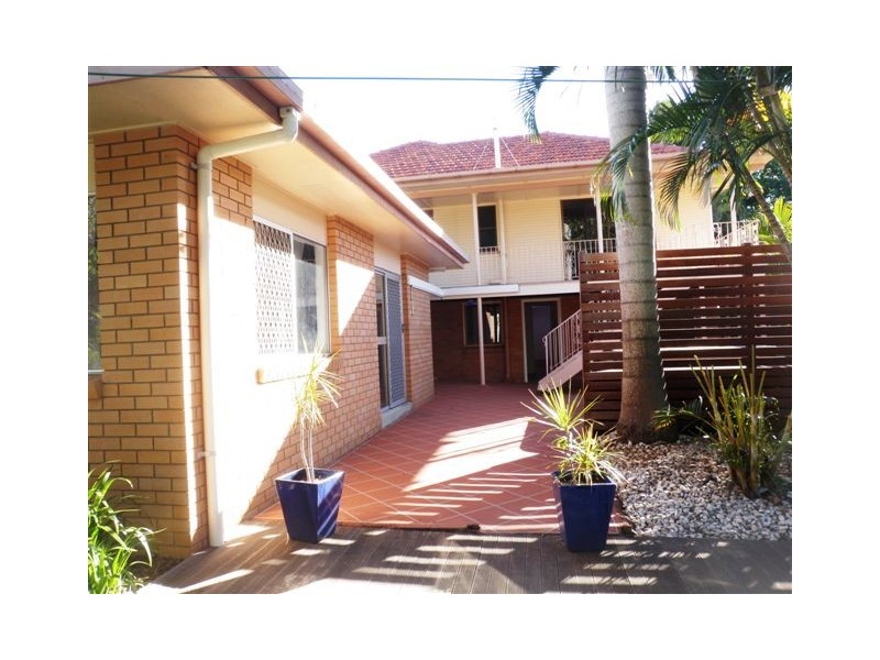 28 Margaret Street, Silkstone QLD 4304