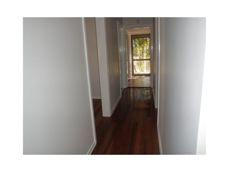 28 Margaret Street, Silkstone QLD 4304