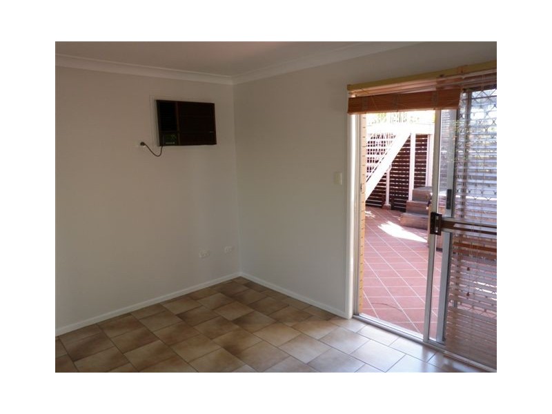 28 Margaret Street, Silkstone QLD 4304