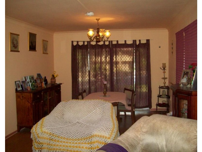 33 Thorn Street, Ipswich QLD 4305