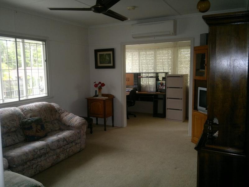 30 Grenadier Circle, Ebbw Vale QLD 4304
