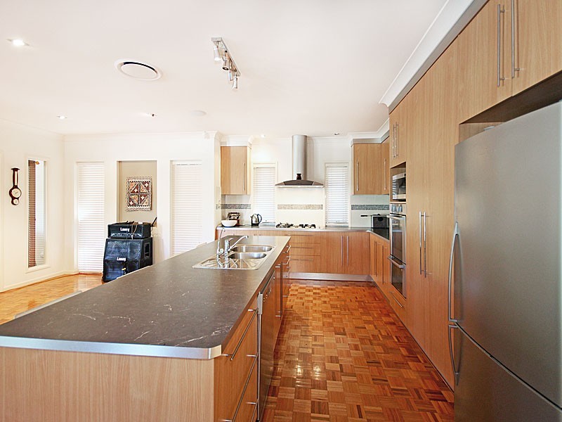 23 Pardalote Drive, Brookwater QLD 4300