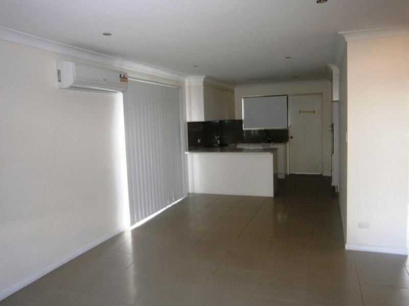 3/160 Glebe Road, Booval QLD 4304