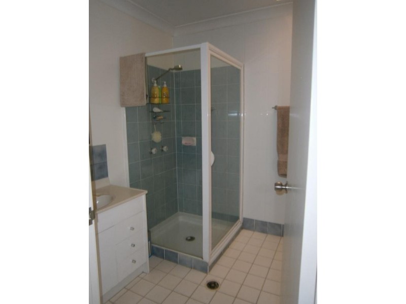 3/160 Glebe Road, Booval QLD 4304