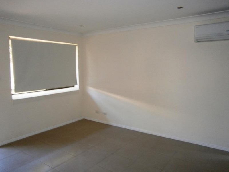 3/160 Glebe Road, Booval QLD 4304