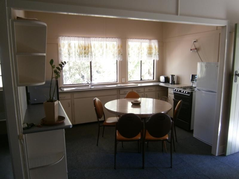 110 North Station Road, North Booval QLD 4304