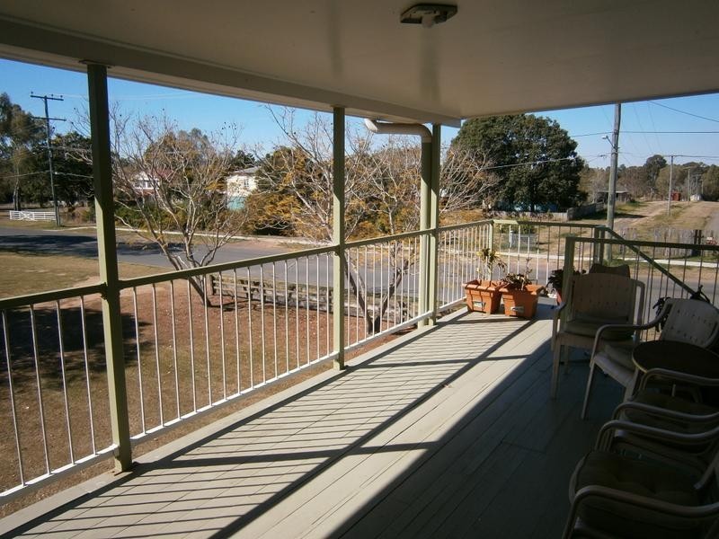 110 North Station Road, North Booval QLD 4304