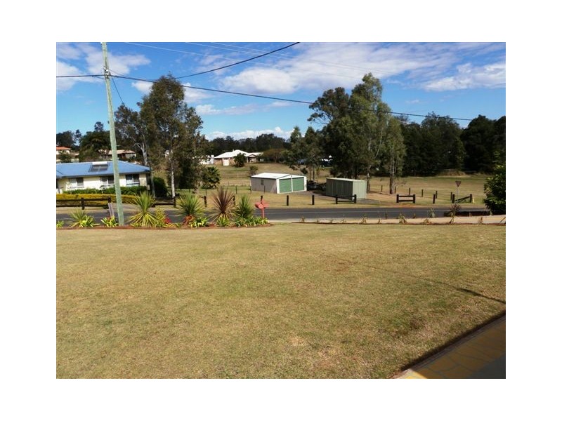 105 Burns Street, Fernvale QLD 4306