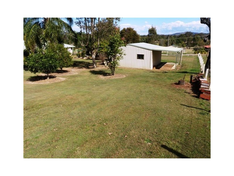 79 Poole Road, Fernvale QLD 4306