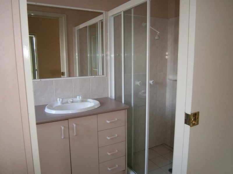 7 Pioneer Drive, Raceview QLD 4305
