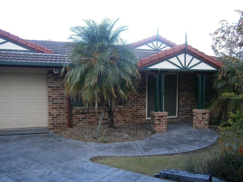 5 Japonica Court, Yamanto QLD 4305