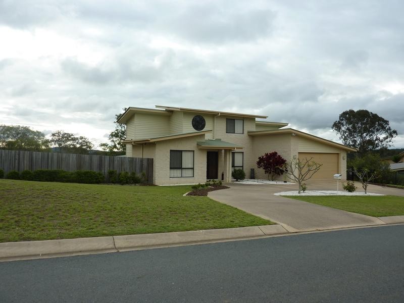 6 – 8 Lachlan Place, Karalee QLD 4306