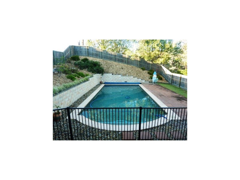 6 – 8 Lachlan Place, Karalee QLD 4306