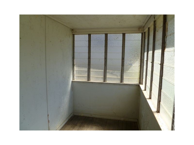 27 Fitzgibbon Street, North Ipswich QLD 4305