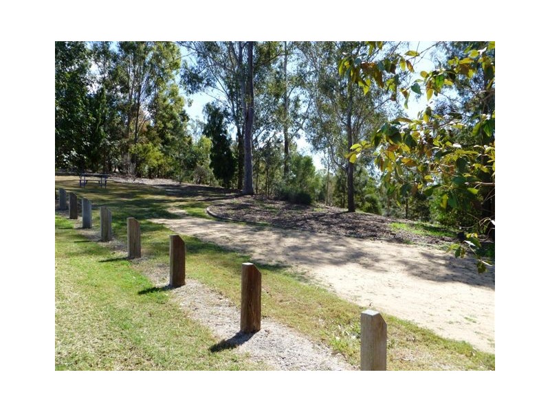 27 Fitzgibbon Street, North Ipswich QLD 4305