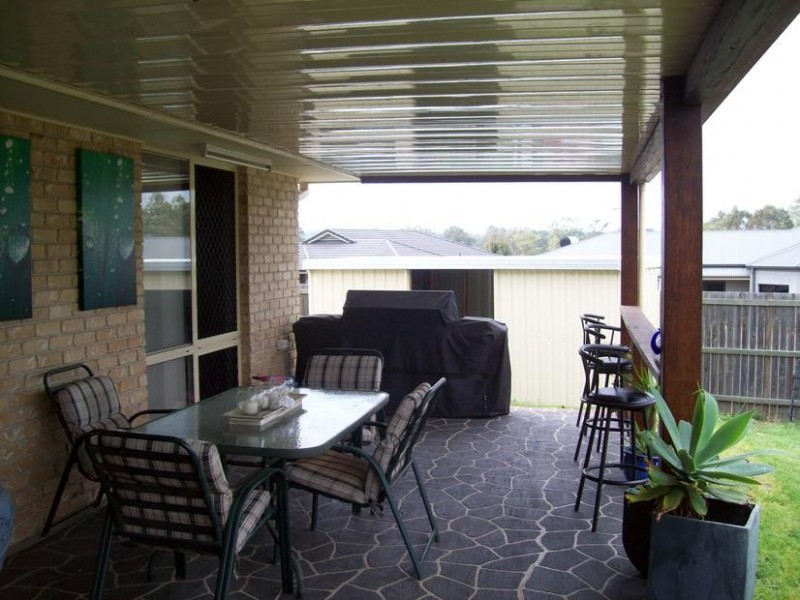 2 Sandhurst Place, Brassall QLD 4305