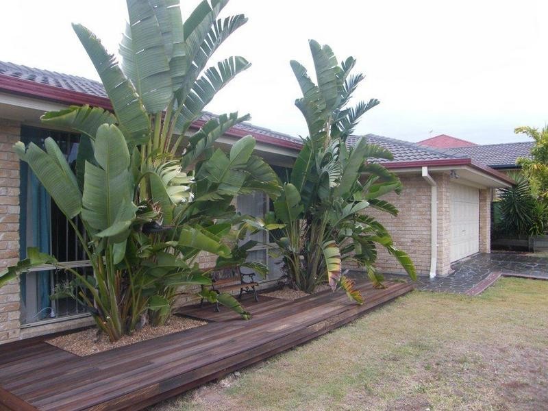 2 Sandhurst Place, Brassall QLD 4305
