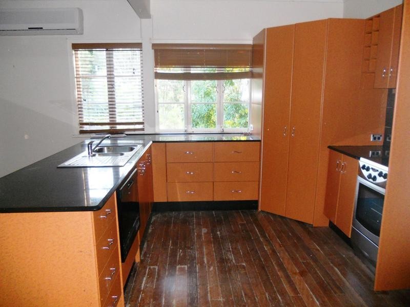 9 Beatty Street, Ipswich QLD 4305