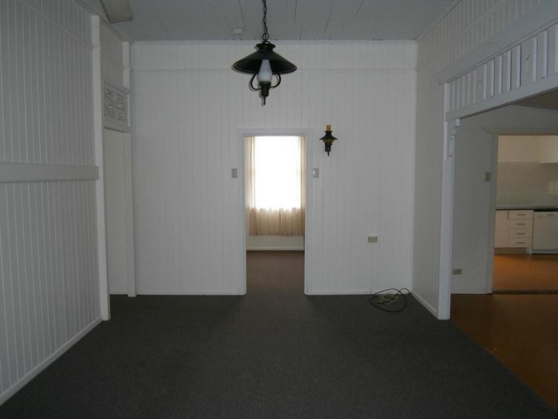 120 Woodend Road, Ipswich QLD 4305