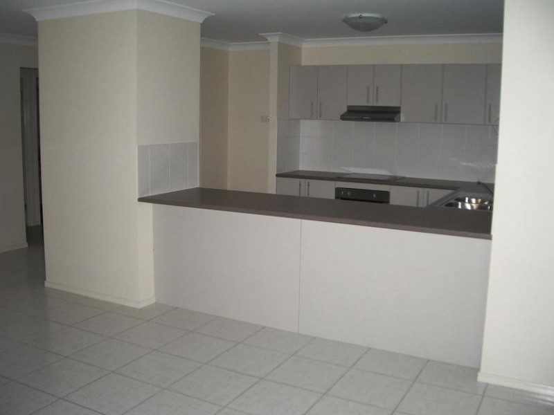 6 DALRAY, Raceview QLD 4305