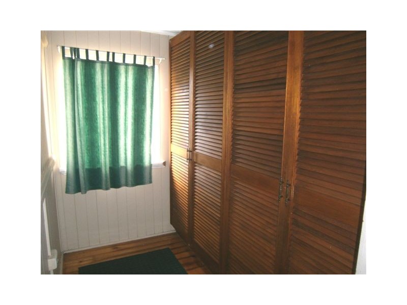 13 Salisbury Road, Ipswich QLD 4305