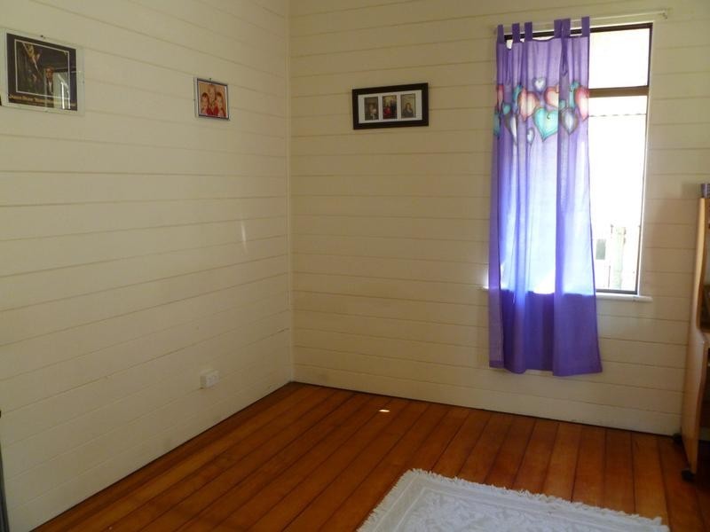 15 Salisbury Road, Ipswich QLD 4305