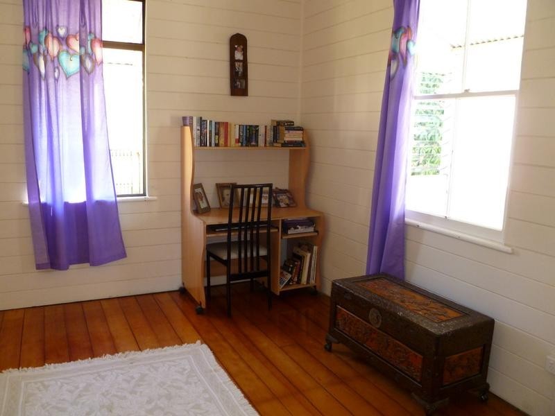 15 Salisbury Road, Ipswich QLD 4305