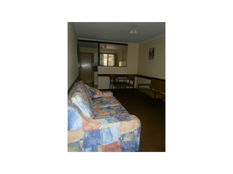 1/76 Raceview Street, Raceview QLD 4305