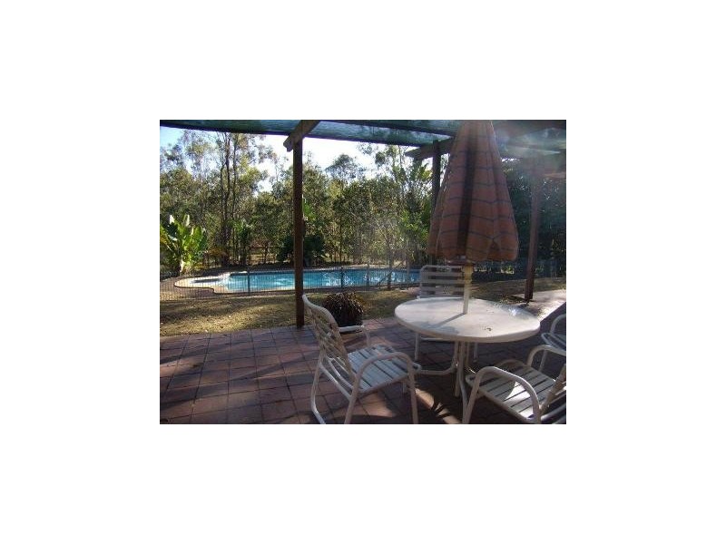 18 Awonga Court, Karana Downs QLD 4306