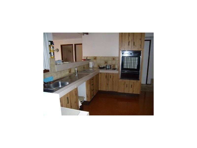 18 Awonga Court, Karana Downs QLD 4306