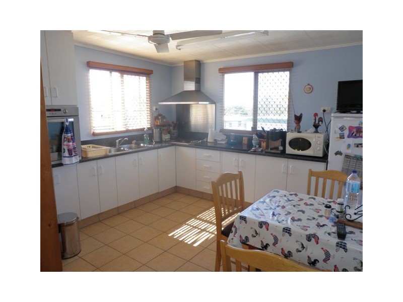 3 Ring Court, Ipswich QLD 4305