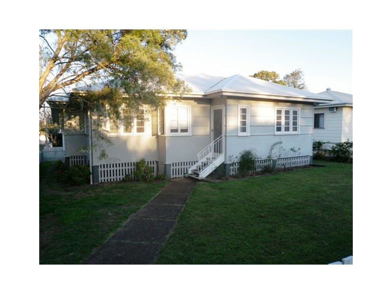 26 Teape Street, Silkstone QLD 4304