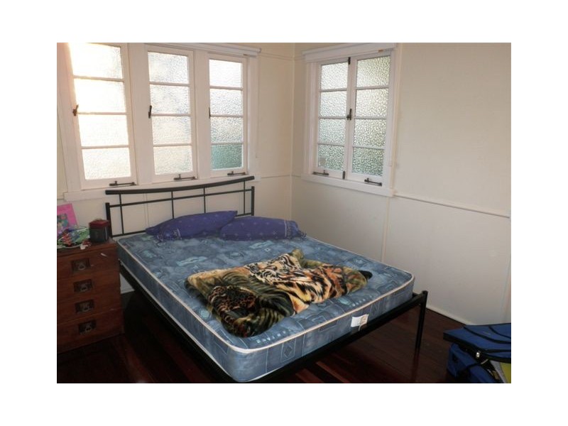 26 Teape Street, Silkstone QLD 4304