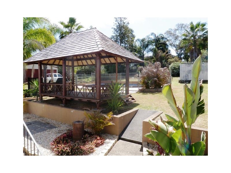 33 Melrose Drive, Flinders View QLD 4305