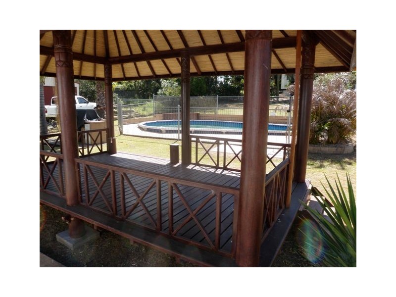 33 Melrose Drive, Flinders View QLD 4305