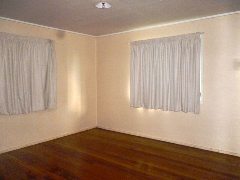 2 Jessica Street, Riverview QLD 4303