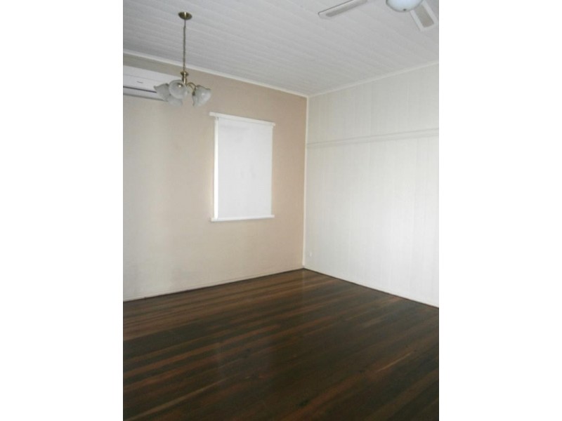 5 Turner Street, Ipswich QLD 4305