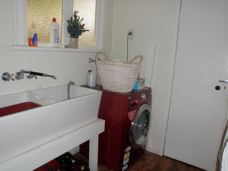 41 Chermside Road, Eastern Heights QLD 4305