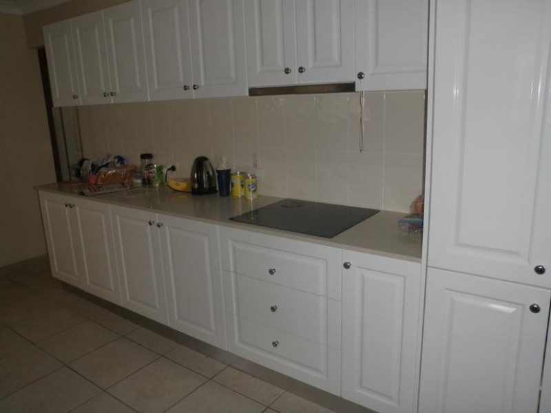 6 Ian Street, Eastern Heights QLD 4305