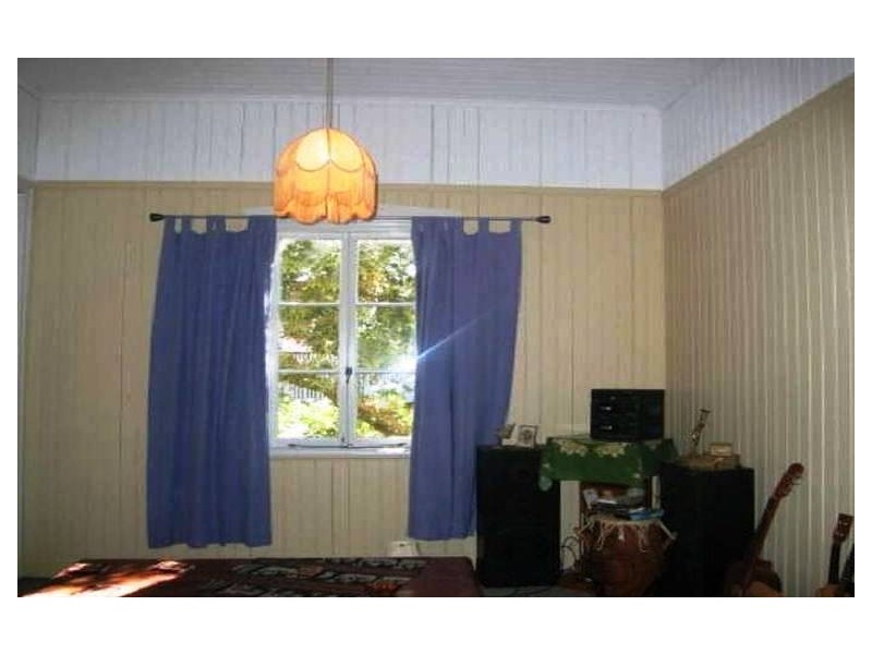 37A Siemons Street, One Mile QLD 4305