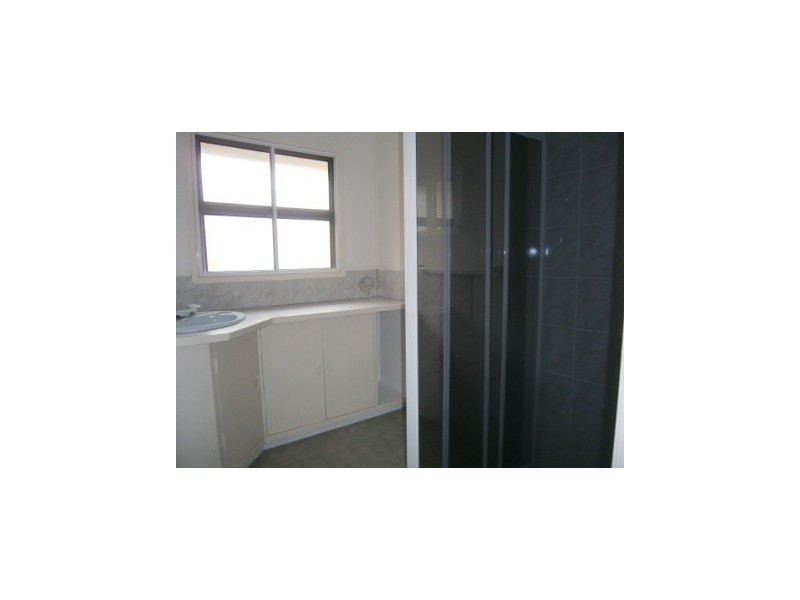 13 Jones Street, Blackstone QLD 4304