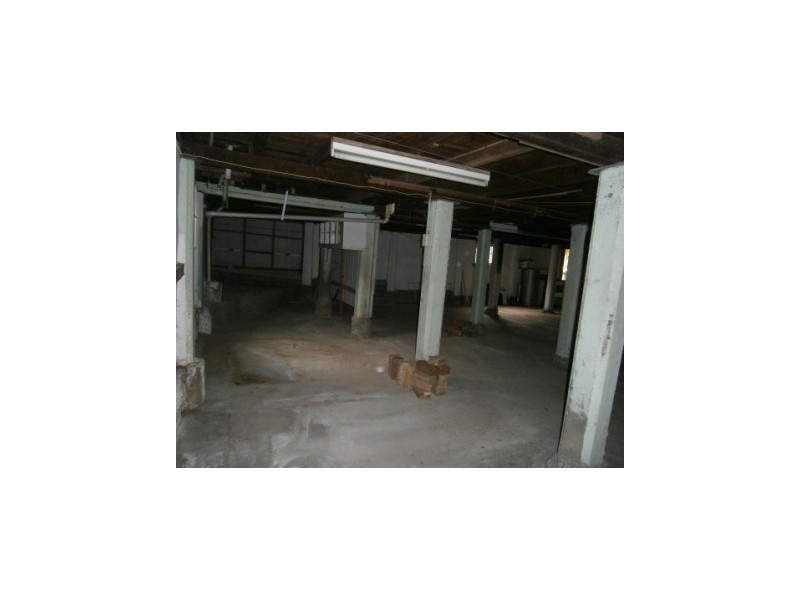 13 Jones Street, Blackstone QLD 4304