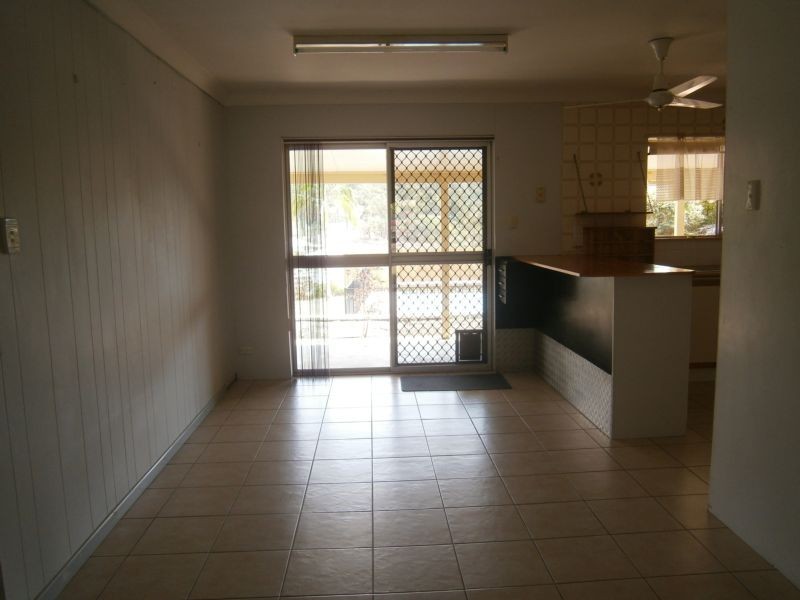 115 Mary Street, Blackstone QLD 4304