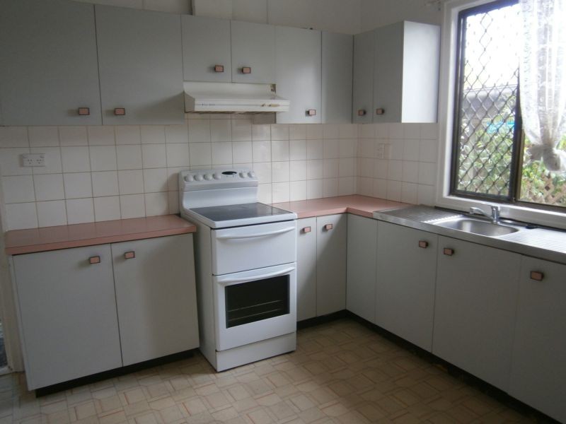 26 Cole Street, Booval QLD 4304