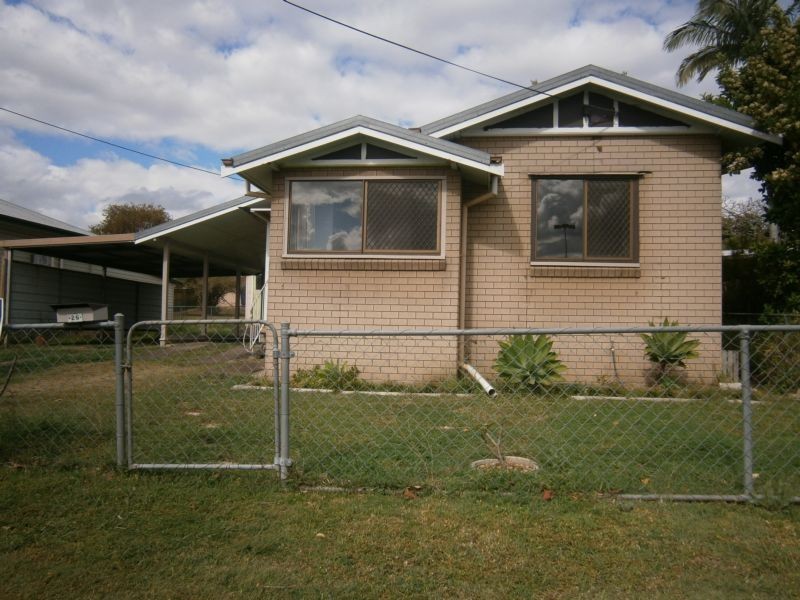 26 Cole Street, Booval QLD 4304