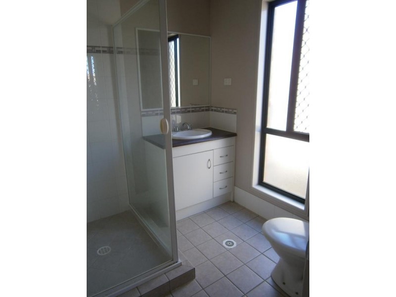 9 Katrina Way, Raceview QLD 4305