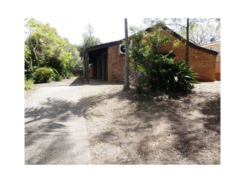 4 Samford Road, Leichhardt QLD 4305